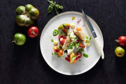 attachment-61de2dc9bf009643cb1e395a