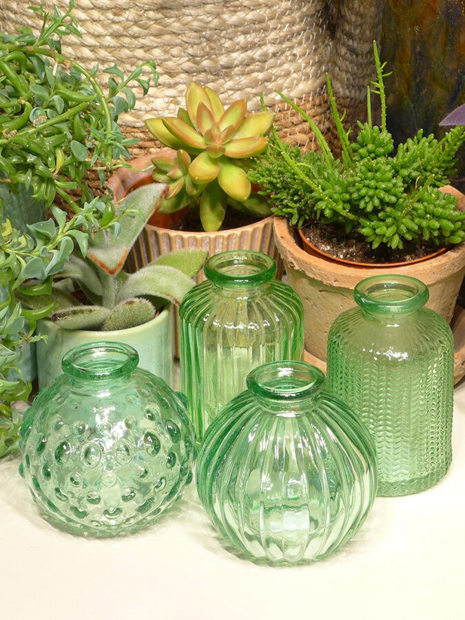 9 Ceramic & Glass Vases To Add To Our Spaces The Good Trade