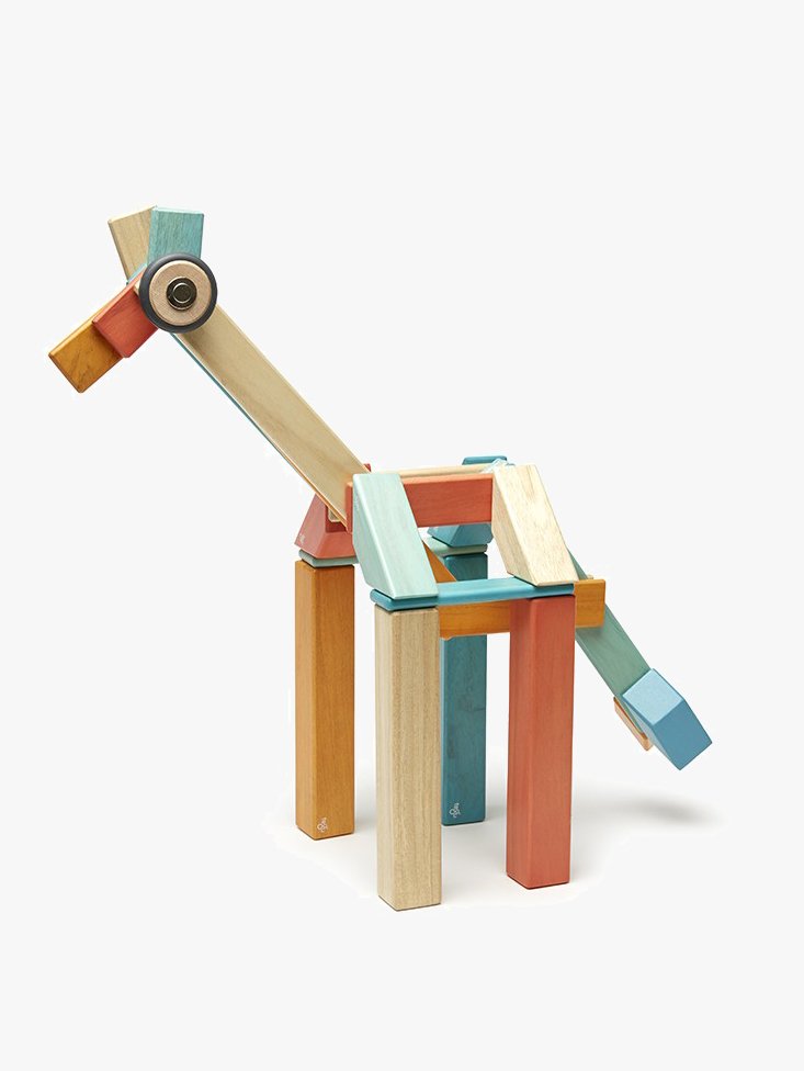 11 Plastic-Free Kid’s Toys For Safe &amp; Sustainable Gifting