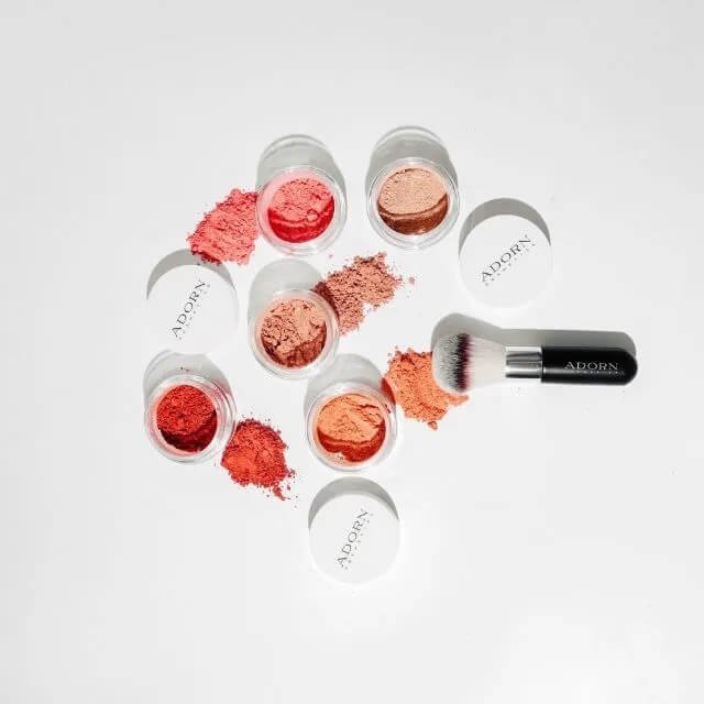 The 9 Best Organic Makeup Brands For Mature Skin The Good Trade