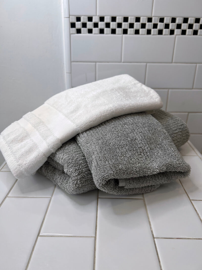 7 Best Organic Bath Towels To Elevate Your Bathtime Ritual - The Good Trade