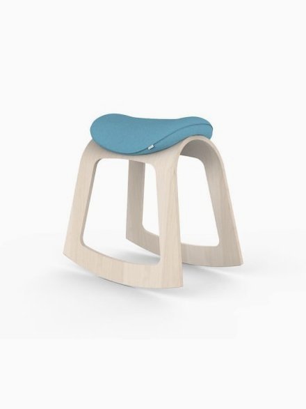 Sustainable Office Chairs: Muista's Desk Stool