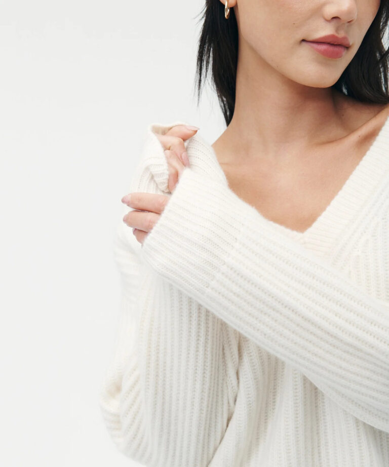 10 Sustainable Cashmere Sweaters From Ethical Brands (2023) - The Good ...