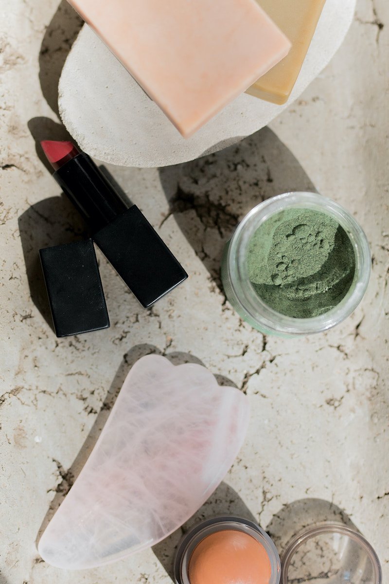 15 Organic Makeup Brands For Clean