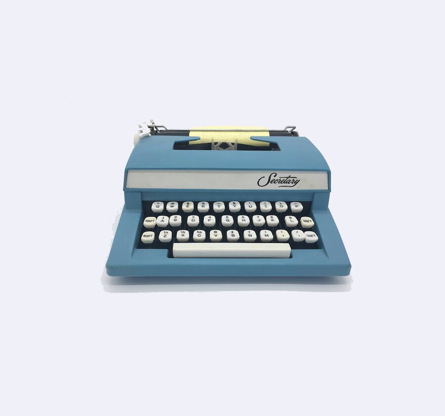 typewriter-gifts-for-writers.jpg