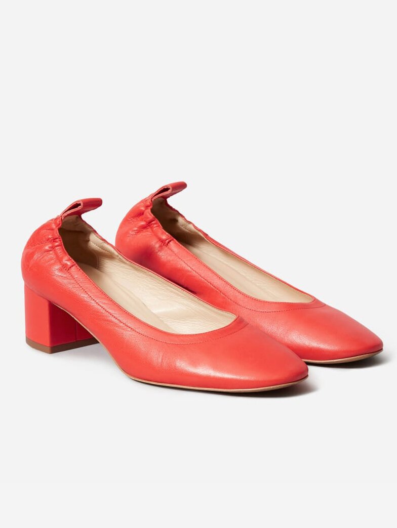what-to-wear-to-an-interview-everlane-red-day-heel.jpg