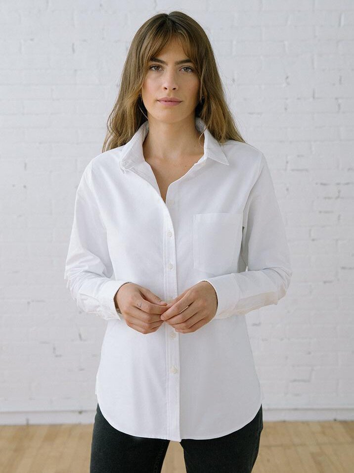 what-to-wear-to-an-interview-tradlands-white-button-down.jpg