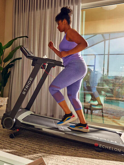 Folding treadmills Echelon