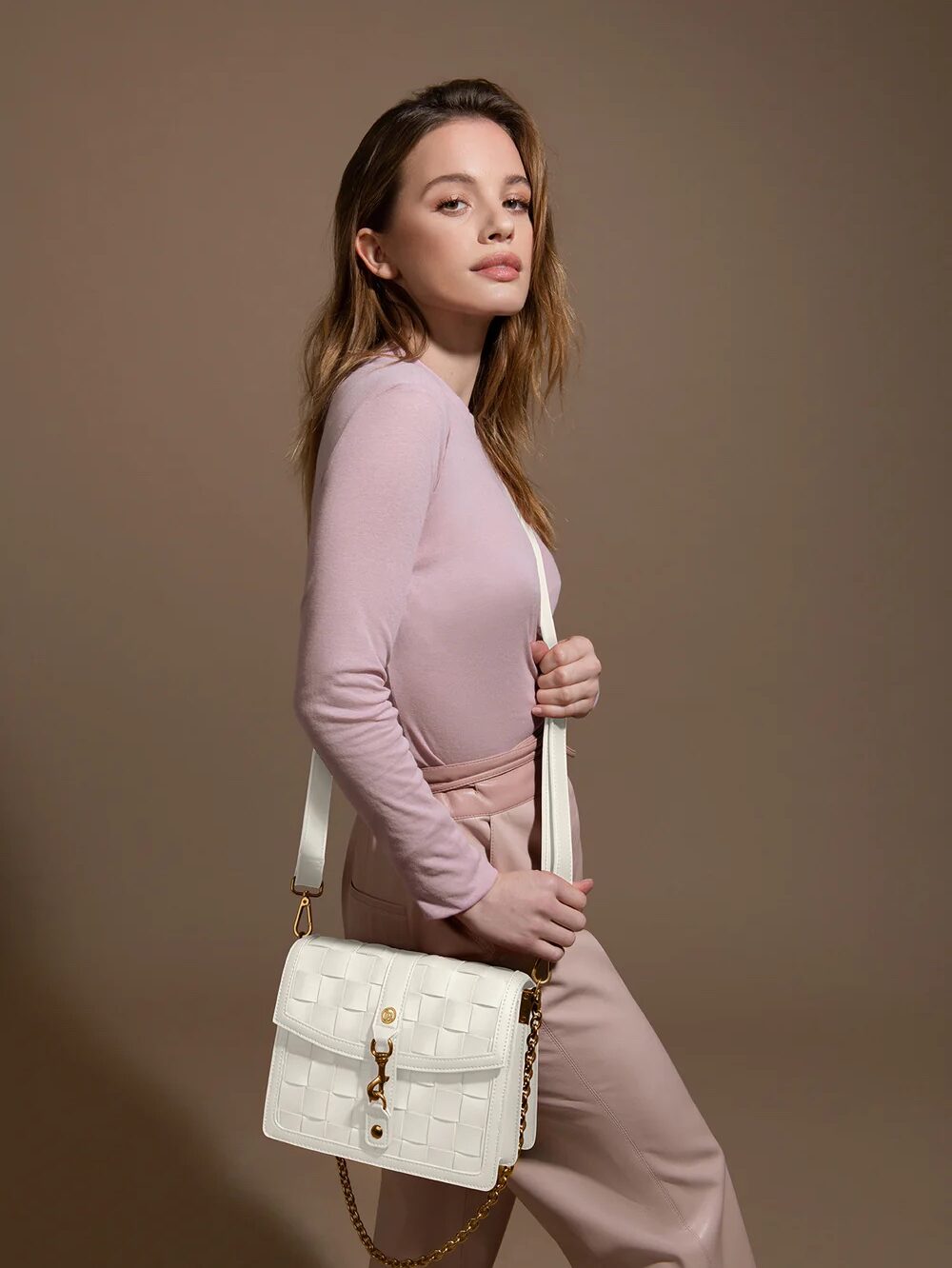 9 Vegan Leather Handbags To Tote In 2023 - The Good Trade