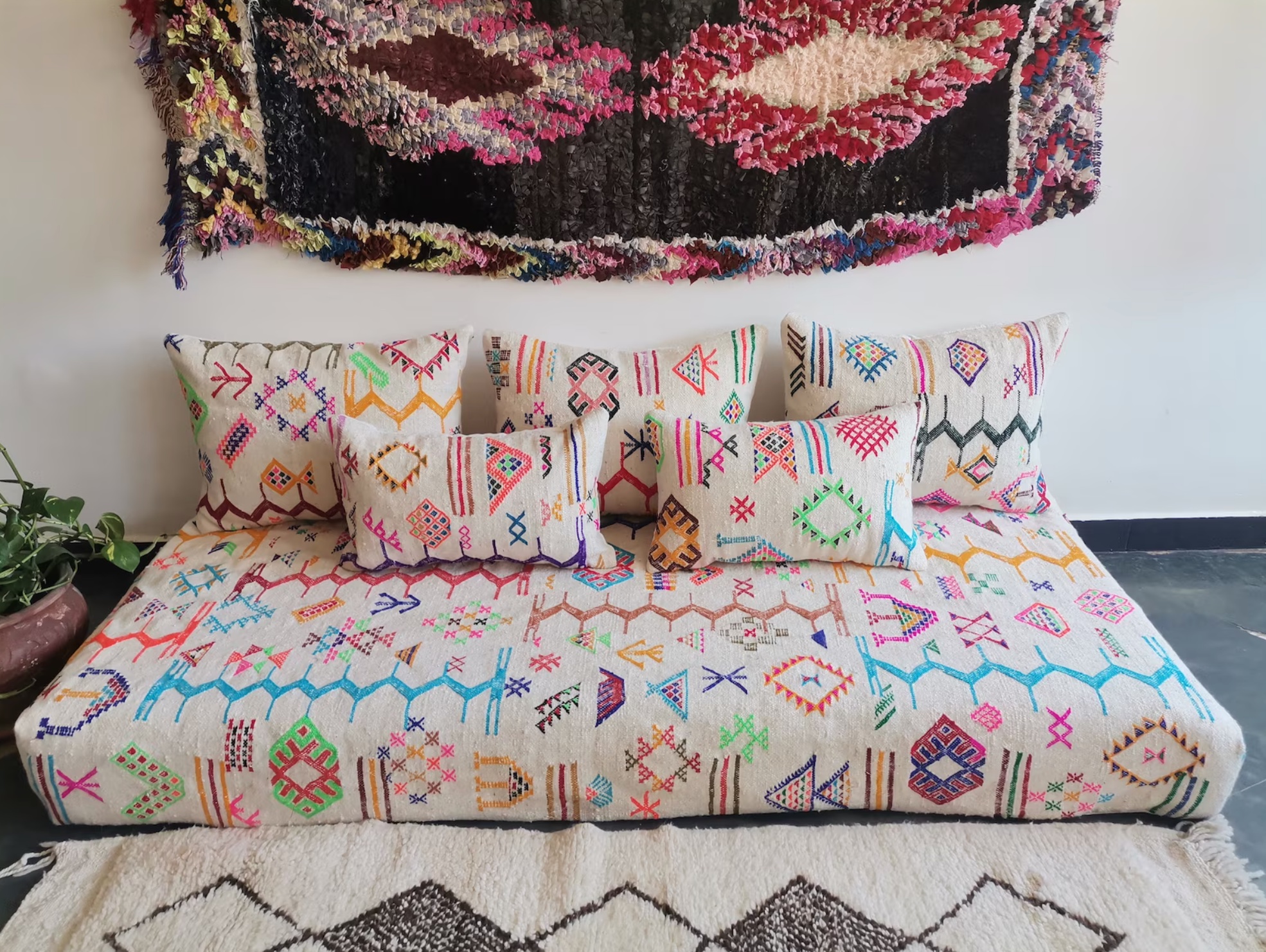 An Etsy couch listing.