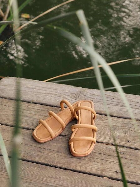 sustainable sandals