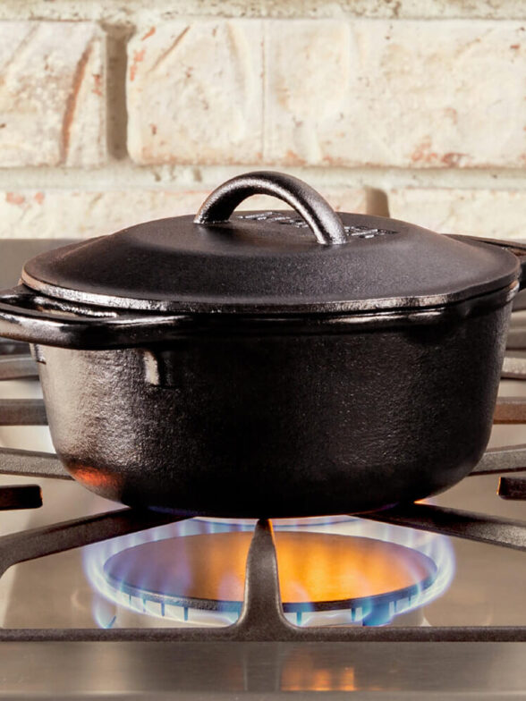 5 Sustainable Dutch Ovens That Are More Affordable Than Le Creuset
