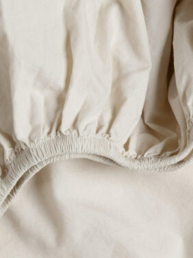 9 Organic Baby Bedding Brands For Nontoxic Crib Sheets - The Good Trade