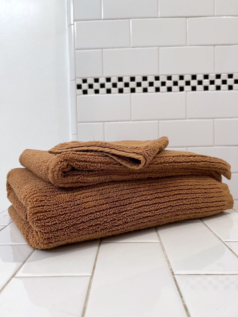 https://www.thegoodtrade.com/wp-content/uploads/2023/03/sustainable-towels-coyuchi.jpg