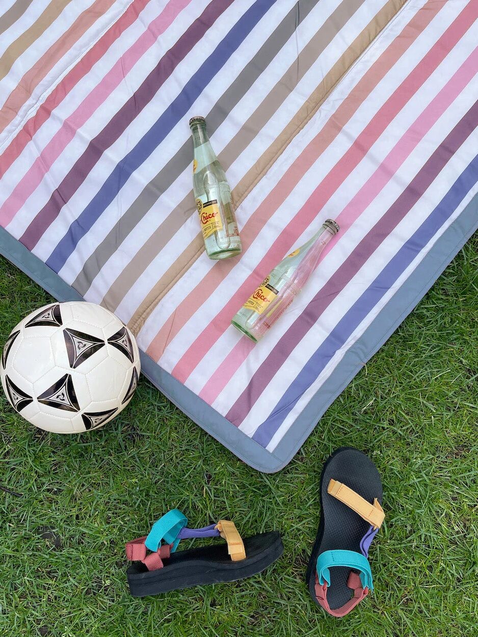 Sustainable picnic blankets