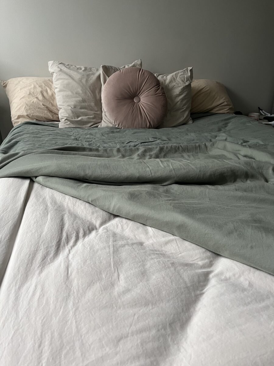 We Review Avocado's Wool Mattress Topper For Sleep Temperature