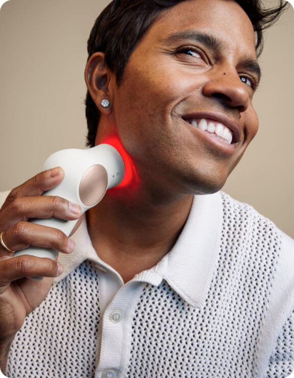 9 Best Red Light Therapy Devices For At-Home Use (2024) - The Good Trade