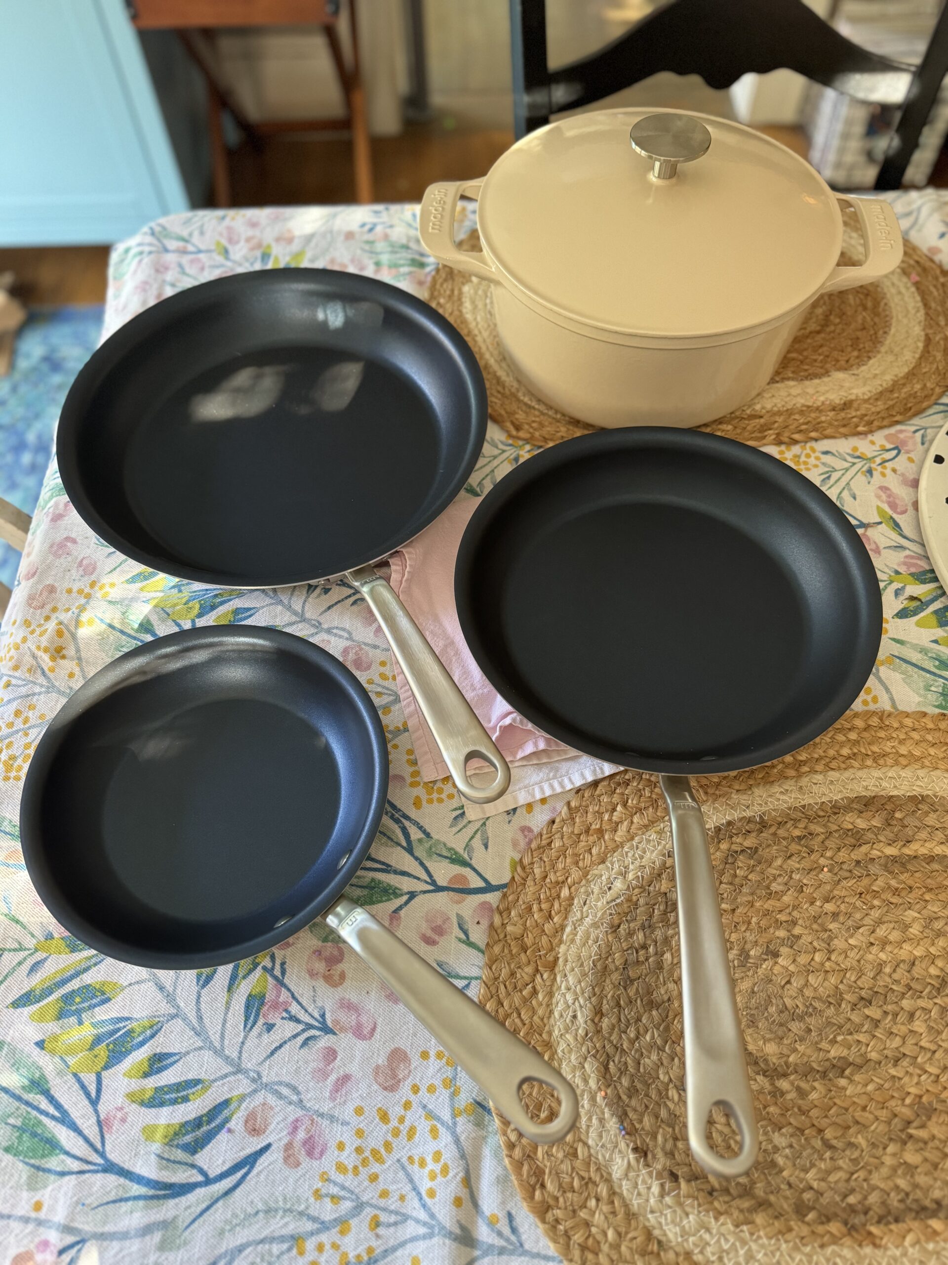 5 Nontoxic Cookware Brands (2023 Review) - The Good Trade