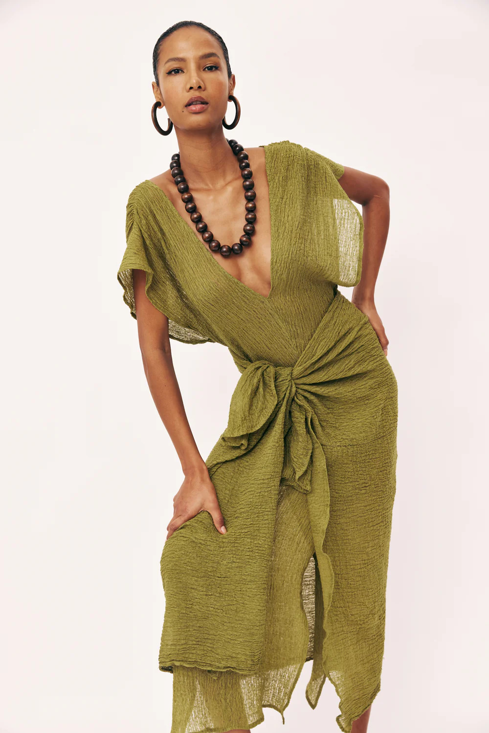 A model in Savannah Morrow sustainable fashion