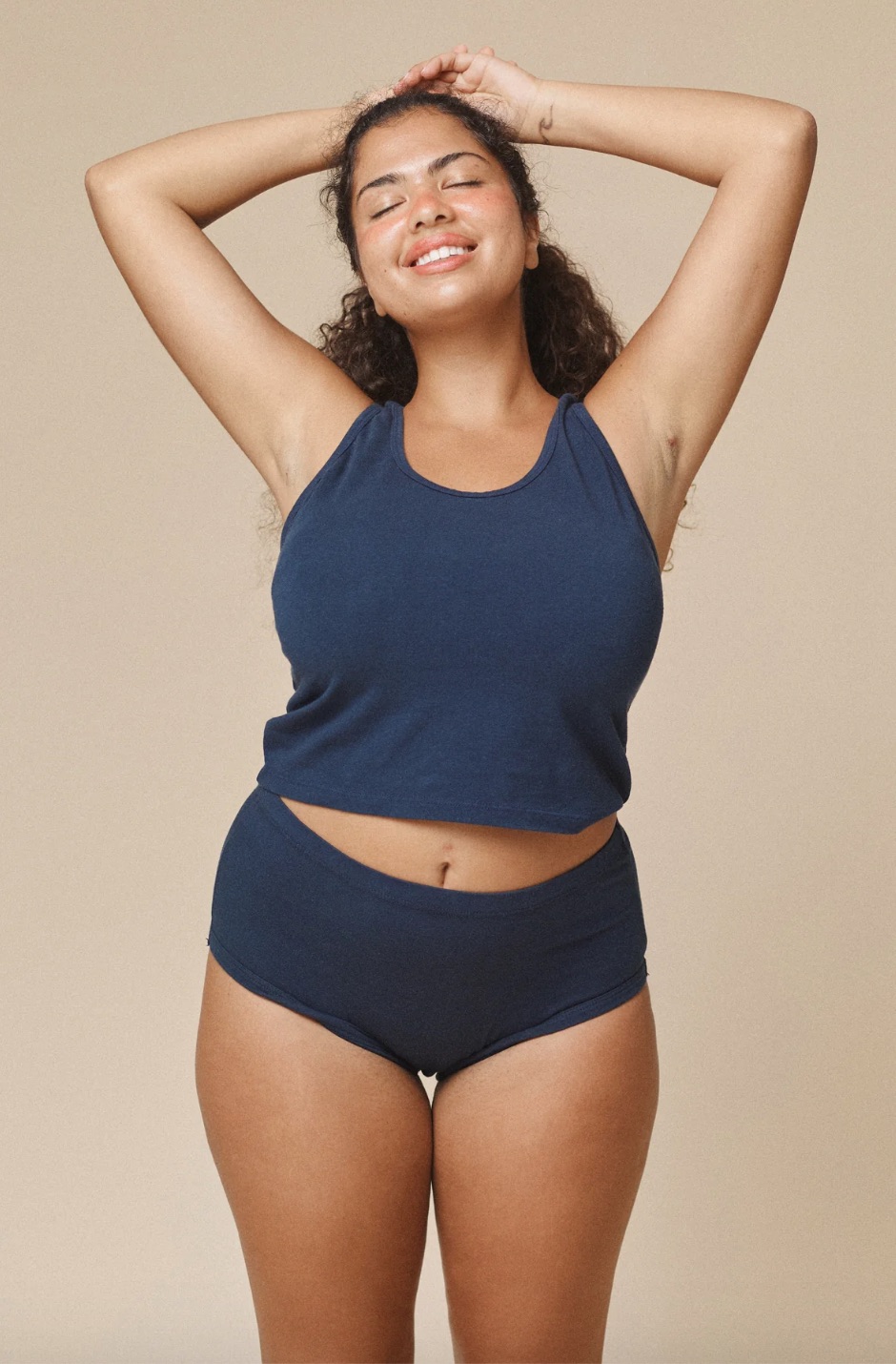 A model wearing PFAS-free Jungmaven clothing