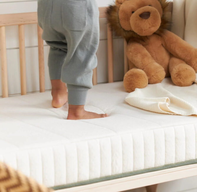 10 Best Organic Crib Mattresses For Your Baby (2024) The Good Trade