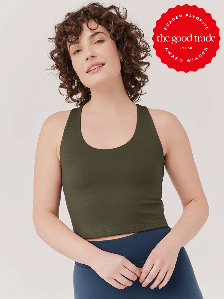 A model wearing Pact sustainable activewear. The TGT 2024 Award Winner Badge is on the right corner of the image. 