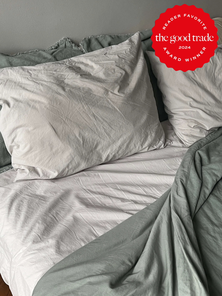 Parachute percale bed sheets. The TGT 2024 Award Winner Badge is on the right corner of the image. 