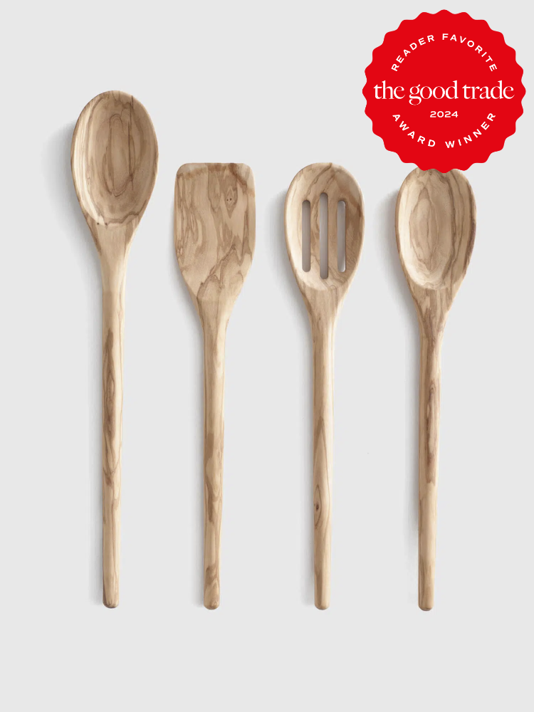 PFAS-Free Wooden Cooking Utensils from Quince. The TGT 2024 Award Winner Badge is on the right corner of the image.